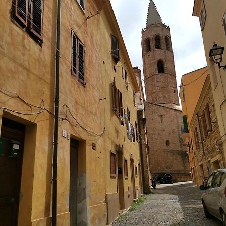 Casa Vacanza Il Campanile Alghero Dış mekan fotoğraf